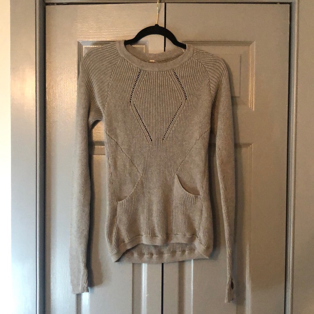 Lulu Lemon Gray Sweater.